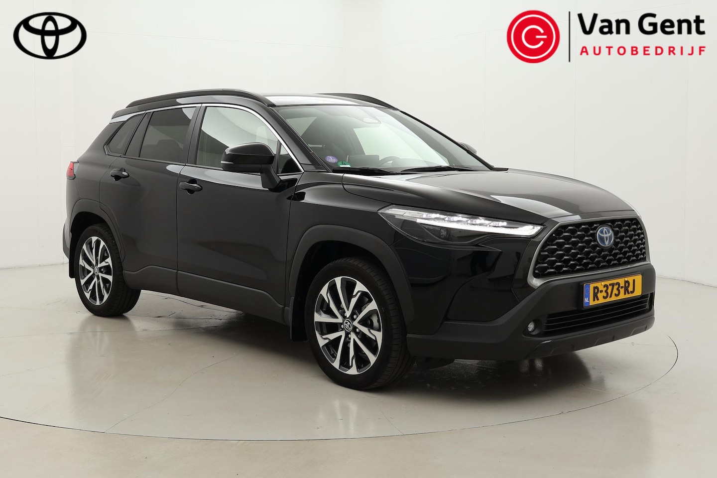 Toyota Corolla Cross - 2.0 High Power Hybrid First Edition | Navigatie | Stoelverwarming | Dodehoek detectie | Pa - AutoWereld.nl