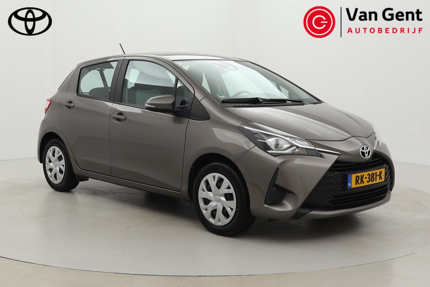 Toyota Yaris - 1.5 VVT-i Aspiration | Trekhaak | Cruise Control | Clima | Camera | Rijstrooksensor | Blue - AutoWereld.nl