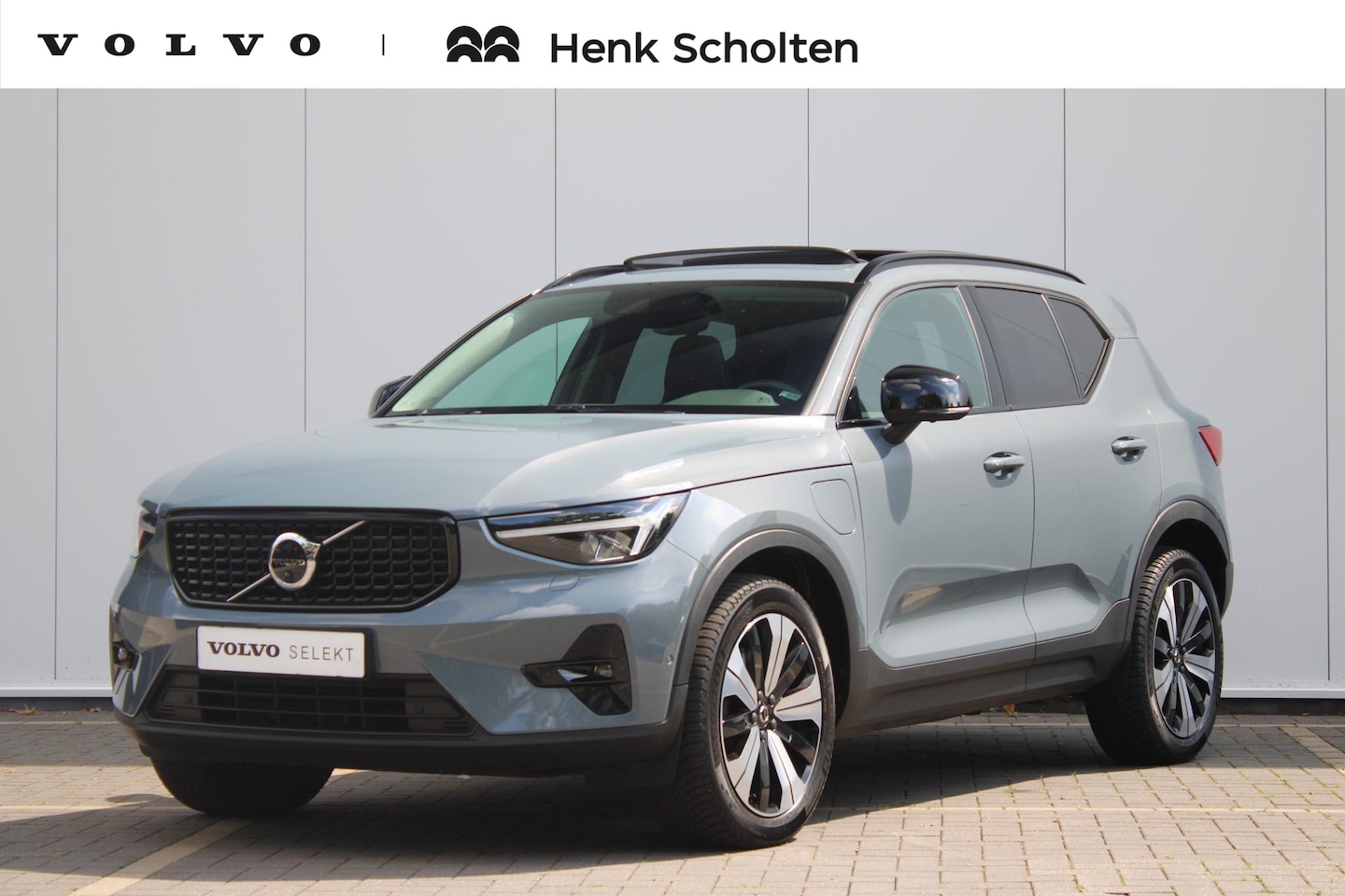 Volvo XC40 - T5 AUT7 Recharge R-Design | | Panoramadak met schuif-/kanteldak | Verwarmbare voorstoelen - AutoWereld.nl