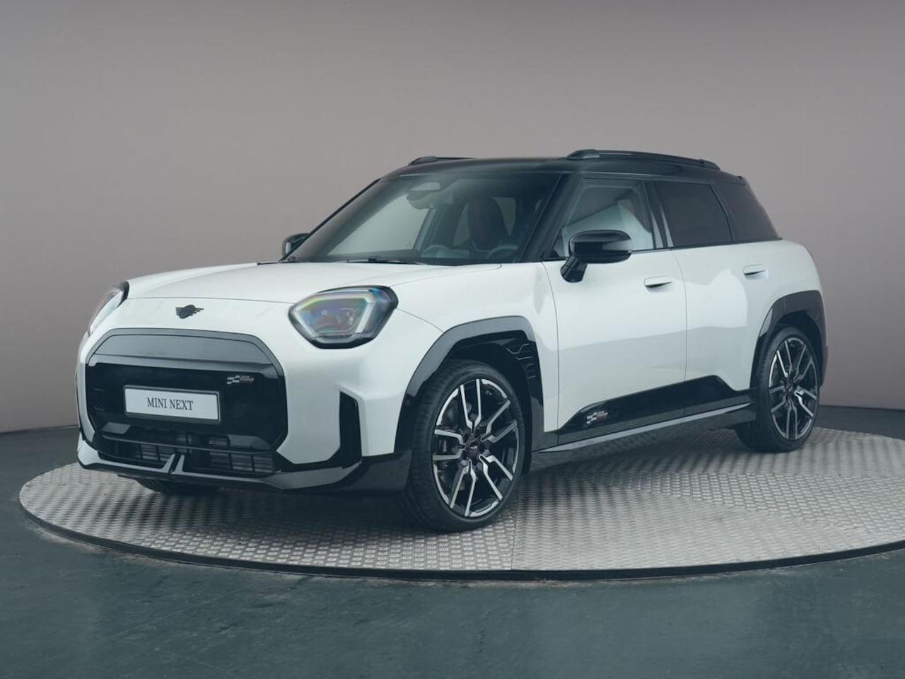 MINI Aceman - E John Cooper Works M - AutoWereld.nl