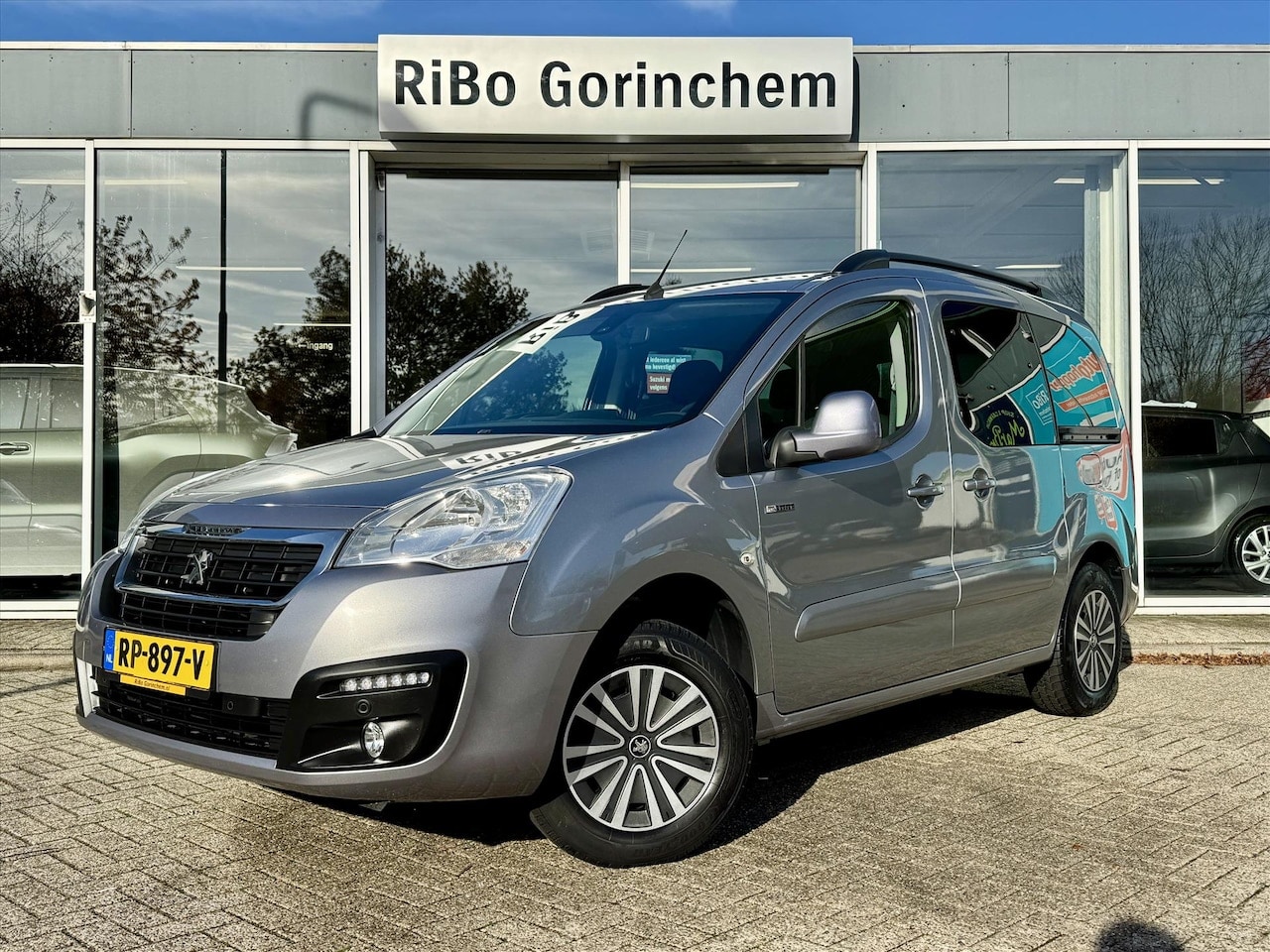 Peugeot Partner Tepee - Electric 68pk Aut. Active - AutoWereld.nl