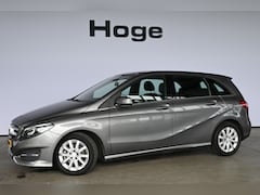 Mercedes-Benz B-klasse - 180 Ambition Automaat Airco Navigatie LED Trekhaak Rijklaarprijs Inruil Mogelijk