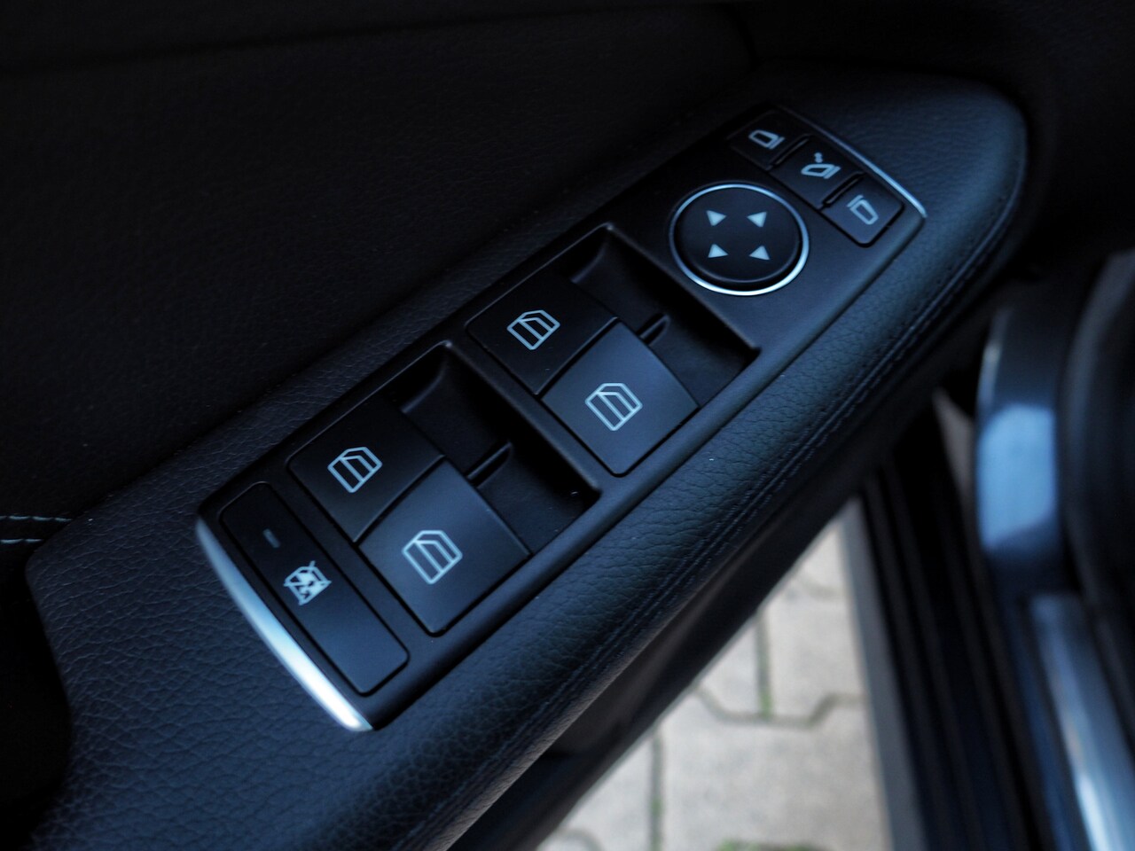 Mercedes-Benz E-klasse Estate - 250 Ambition CLIMA CRUISE NAVI PARKEER S.