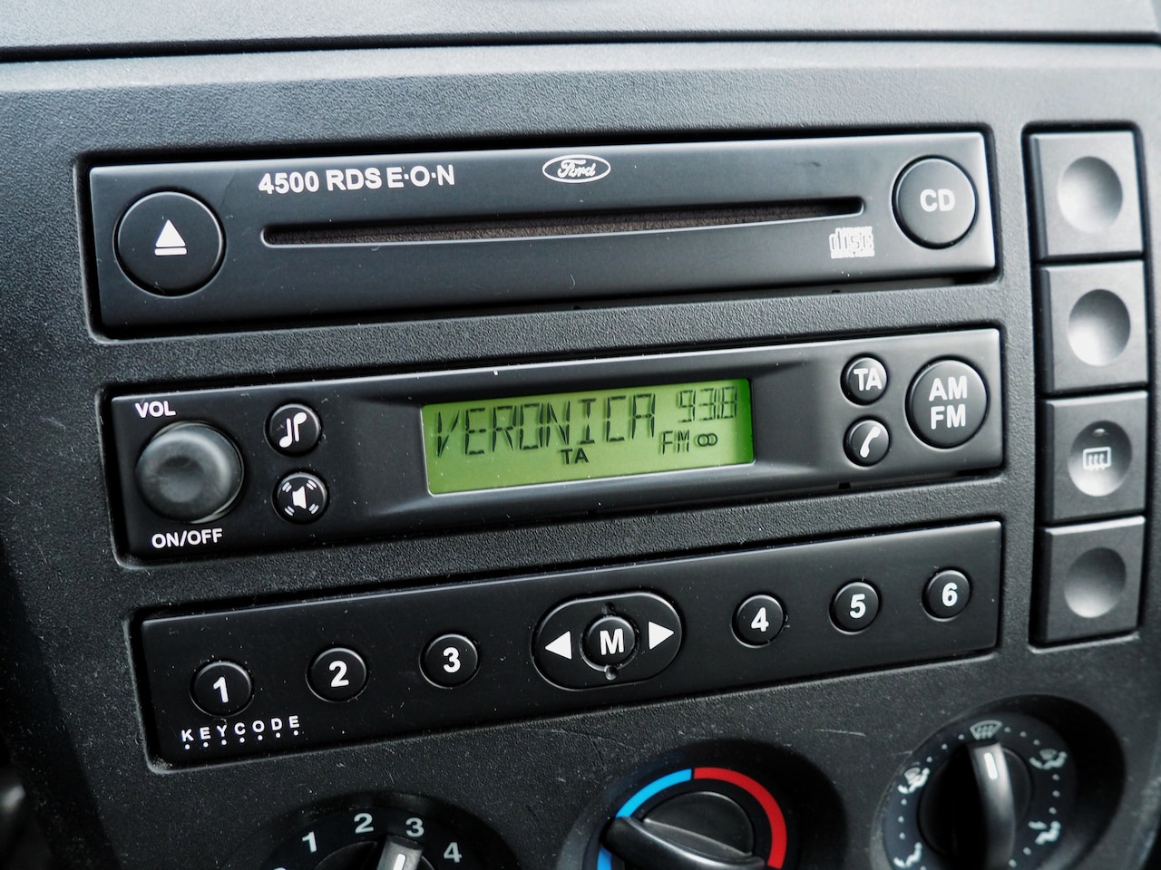 Ford Fiesta - 1.25 16V Ambiente AIRCO ELEKTRISCH PAKKET LM VELGEN