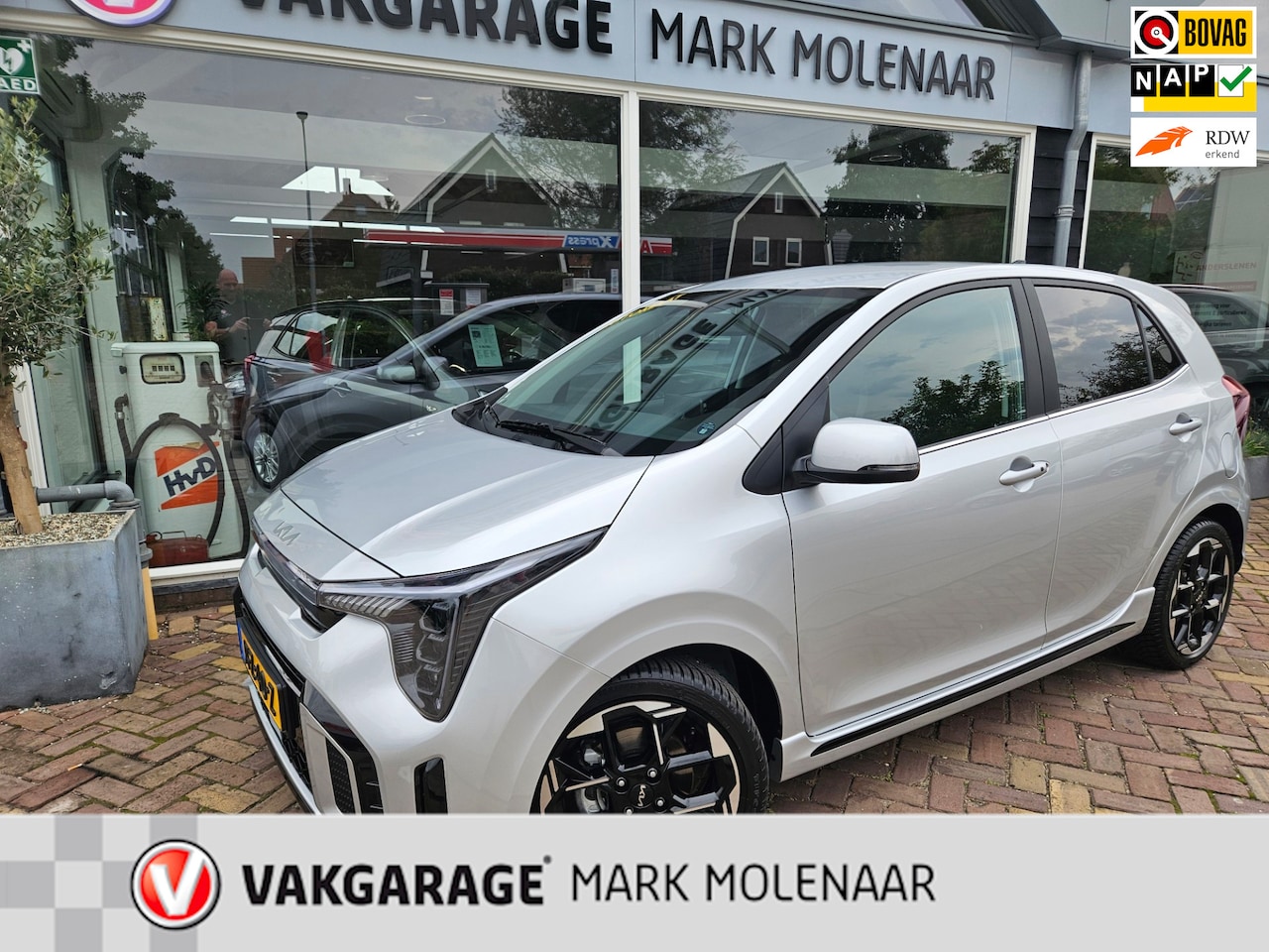 Kia Picanto - 1.0 DPI GT-Line 1.0 DPI GT-Line,Automaat,hele leuke stoere auto - AutoWereld.nl