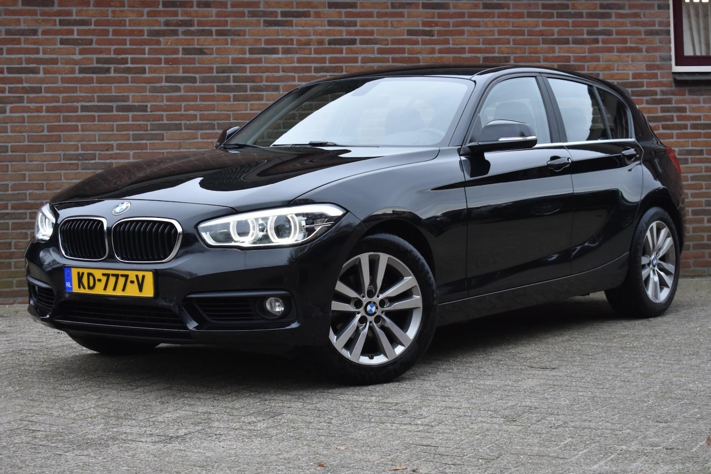 BMW 1-serie - 118d '16 LED Clima Navi Cruise Inruil mogelijk - AutoWereld.nl