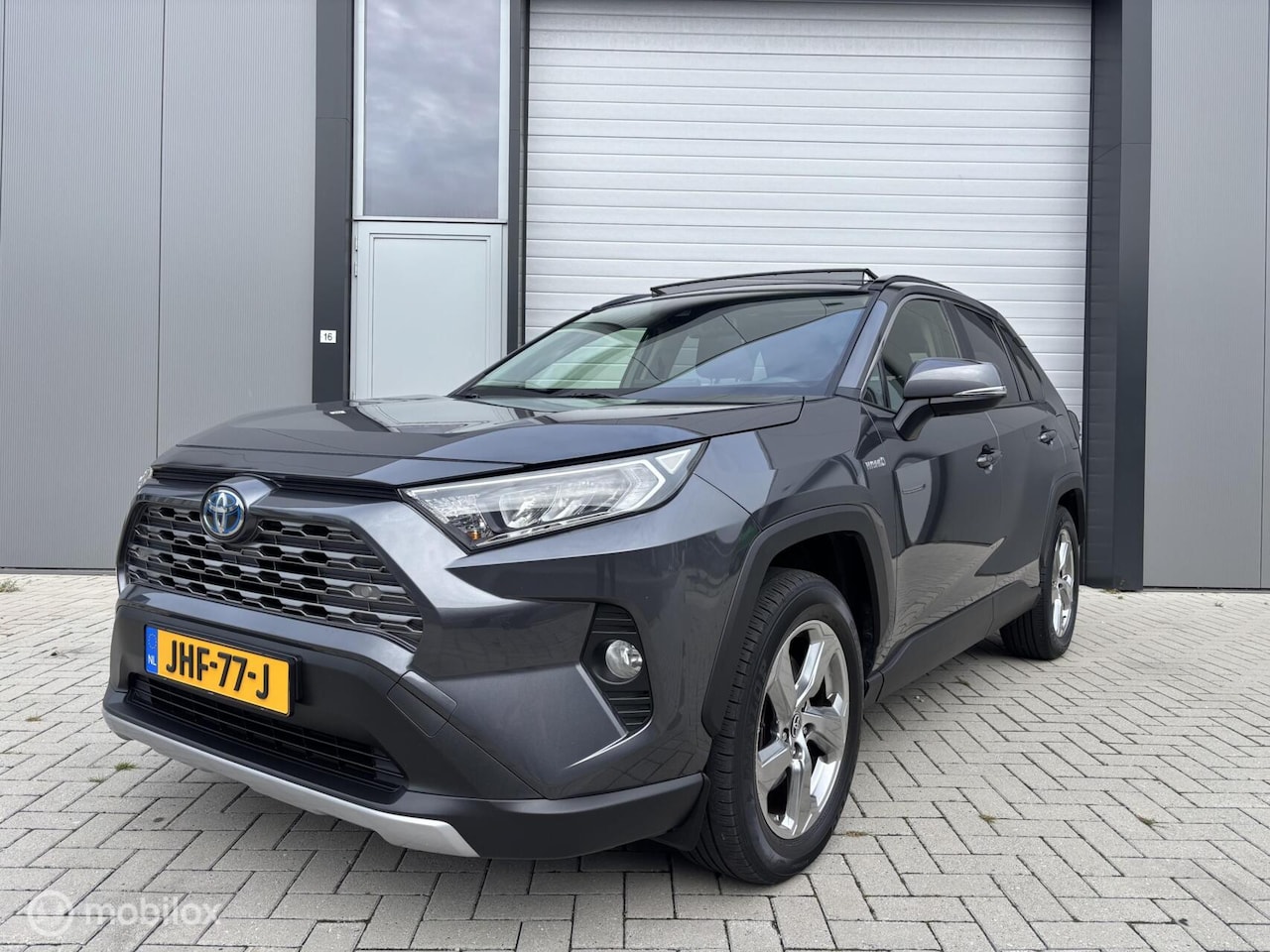 Toyota RAV4 - 2.5 Hybrid Dynamic Panoramadak Trekhaak - AutoWereld.nl