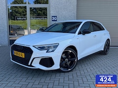 Audi A3 Sportback - 35 TFSI 2 x S-line Zwart Optiek/Stoelverw/19 inch/Virtual/Navi/LED