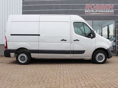 Renault Master - T35 2.3 dCi L2H2 Airco/Cruise/Nav/PDC