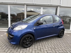 Peugeot 107 - 1.0-12V XR