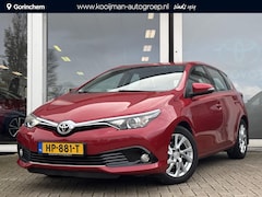 Toyota Auris - 1.2T Aspiration | Trekhaak | Climate Control | Cruise Control | Slechts 50.000km