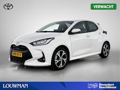 Toyota Yaris - 1.5 Hybrid Dynamic | Limited | Full map navigatie |