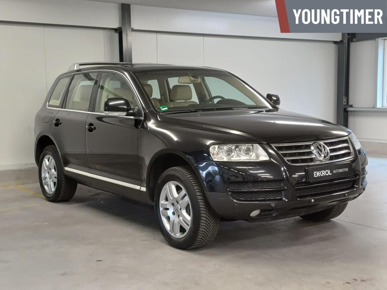 Volkswagen Touareg - 4.2 V8 Automaat (Xenon / Luchtvering) - AutoWereld.nl