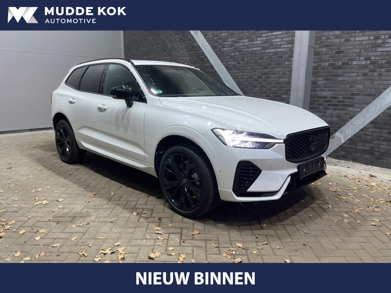 Volvo XC60 - T6 Plug-in hybrid Plus Black Edition | FACELIFT | MY2026! | Luchtvering | Head-Up | 360° C - AutoWereld.nl