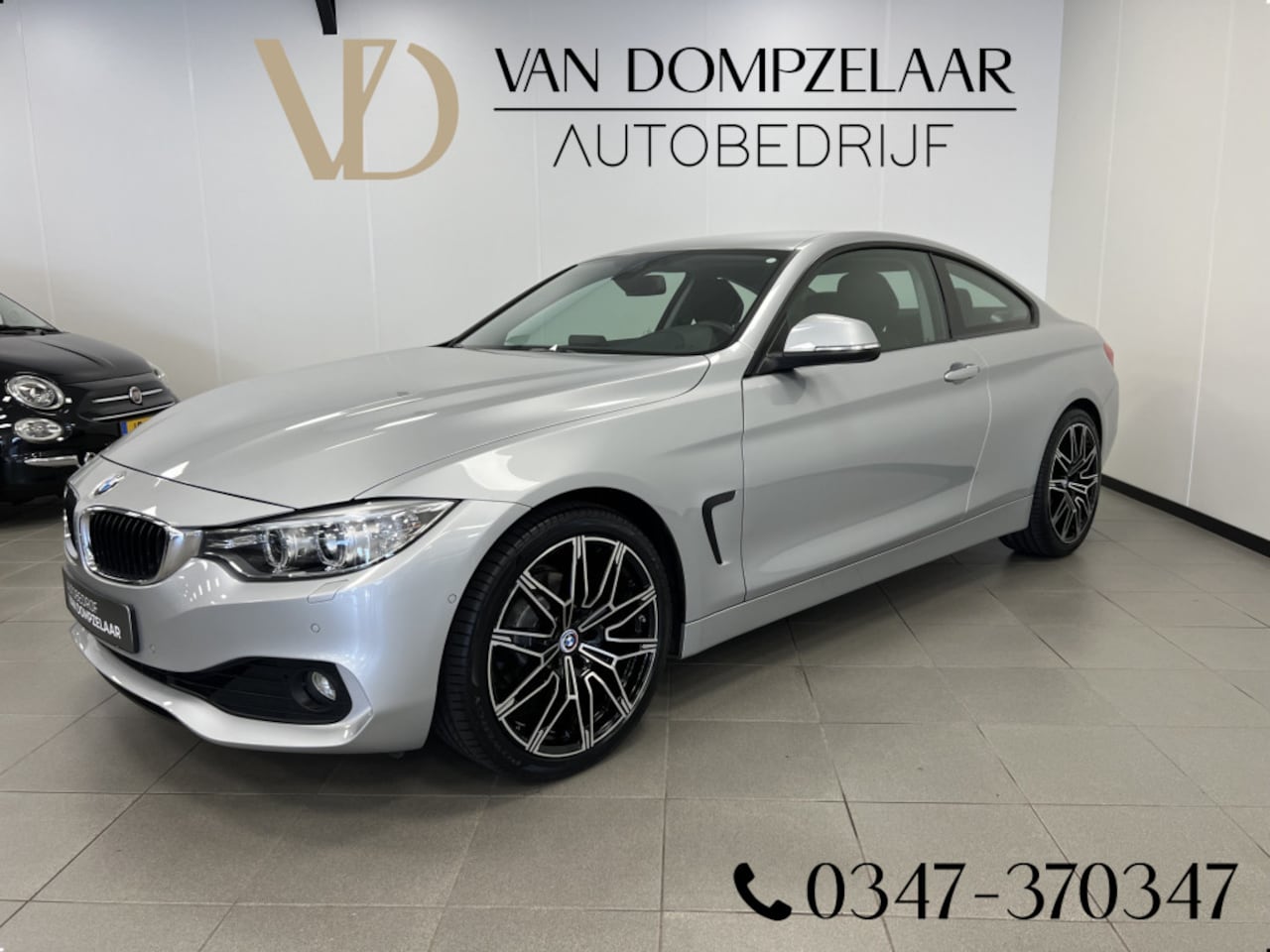 BMW 4-serie Coupé - 420i Business / AUTOMAAT / NAVI / NWE 19 " VELGEN MET PIRELLI BANDEN - AutoWereld.nl