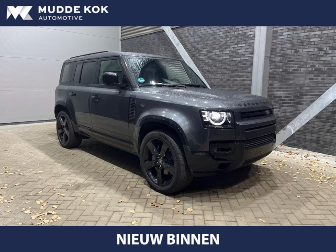Land Rover Defender 110 - P300e X-Dynamic HSE | 6P | Black Pack | Head-Up | ClearSight | 22 Inch | Tow Pack - AutoWereld.nl
