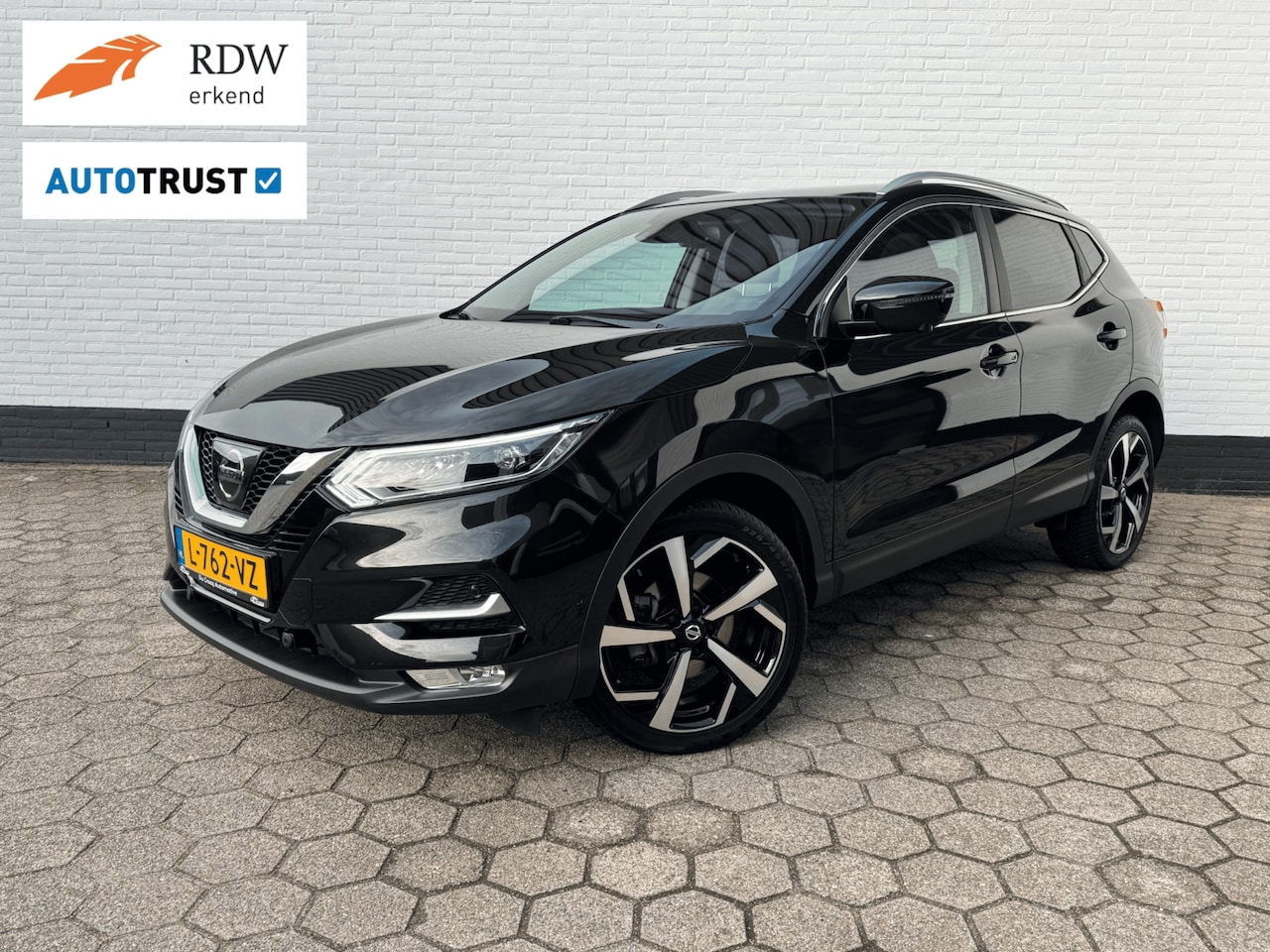 Nissan Qashqai - 1.2 Tekna + AUTOMAAT PANODAK l 360 CAMERA l CRUISE - AutoWereld.nl