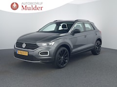 Volkswagen T-Roc - 1.5 TSI Sport Business R | 19 inch Suzuka | Virtual |