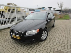 Volvo V70 - 2.0 Momentum