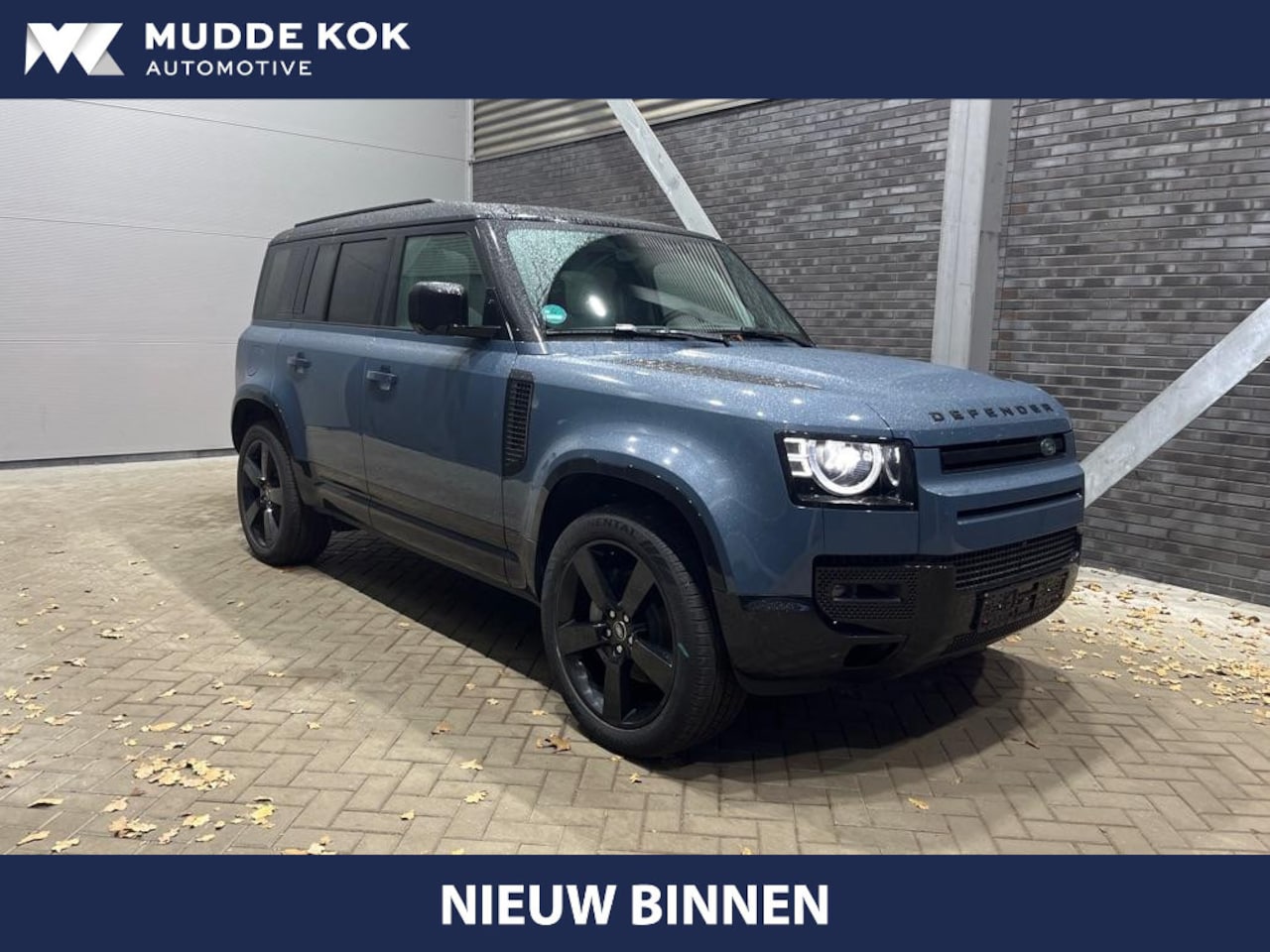 Land Rover Defender 110 - P300e X-Dynamic HSE | Head-Up | ClearSight | Trekhaak | Black Pack | 22 Inch - AutoWereld.nl