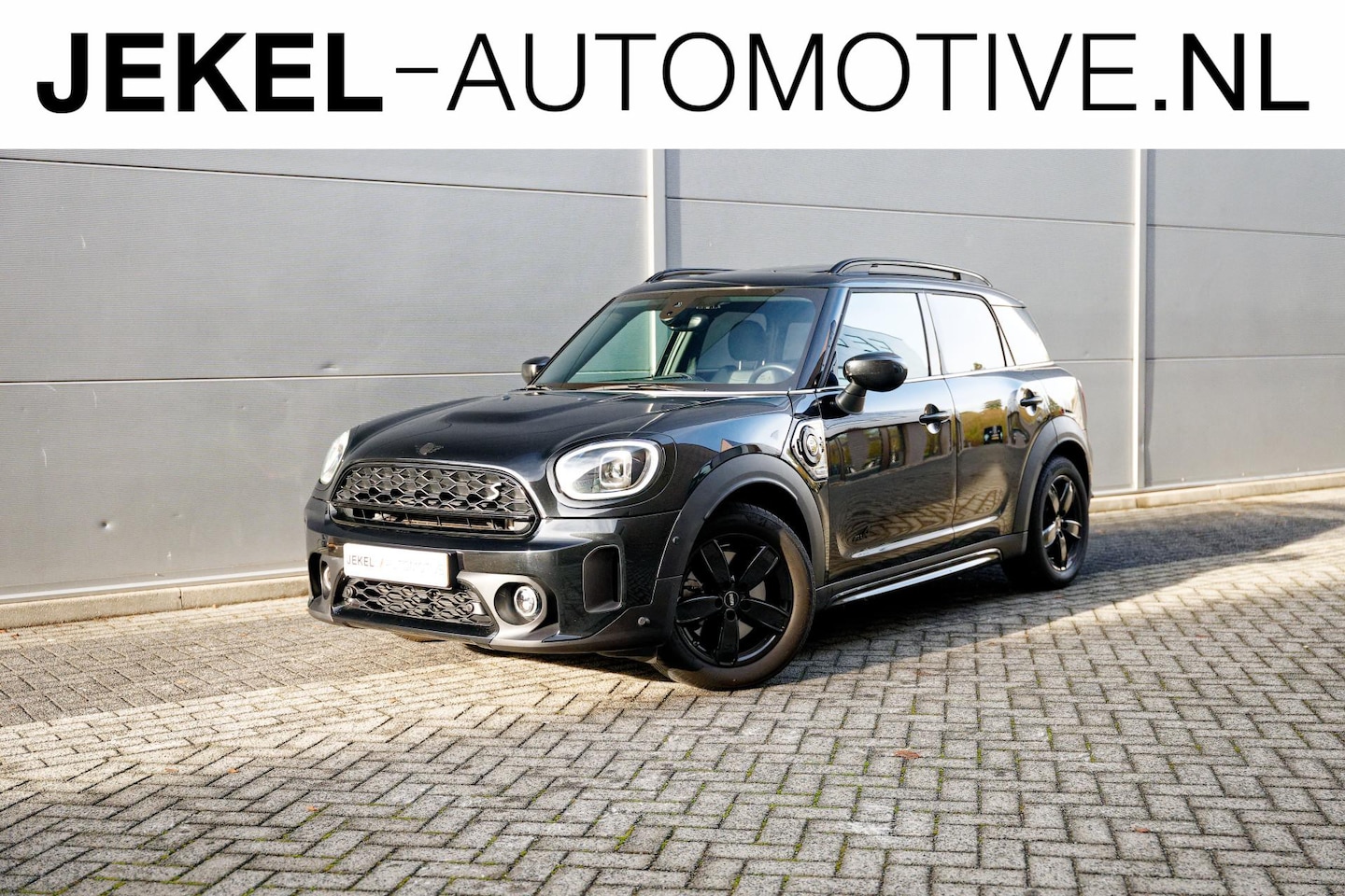 MINI Countryman - Mini 2.0 Cooper S E ALL4 ALL4 Panoramadak, Black Pack - AutoWereld.nl