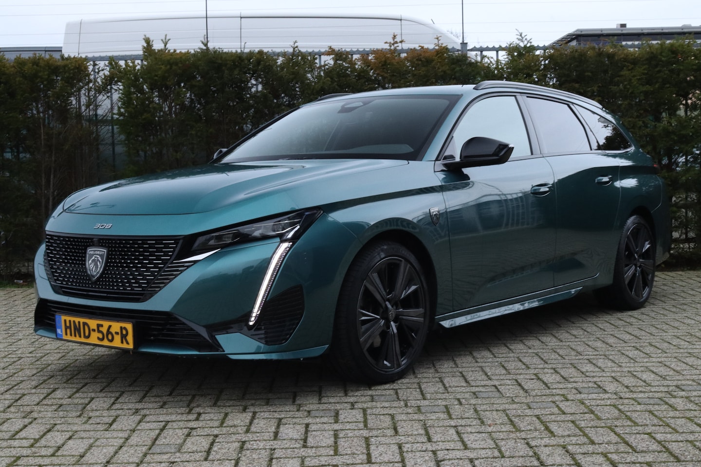 Peugeot 308 SW - 1.2 Hybrid 145 e-DCS6 GT | Adapt. Cruise | Alcantara | 360 Camera | Massage | Portland | E - AutoWereld.nl