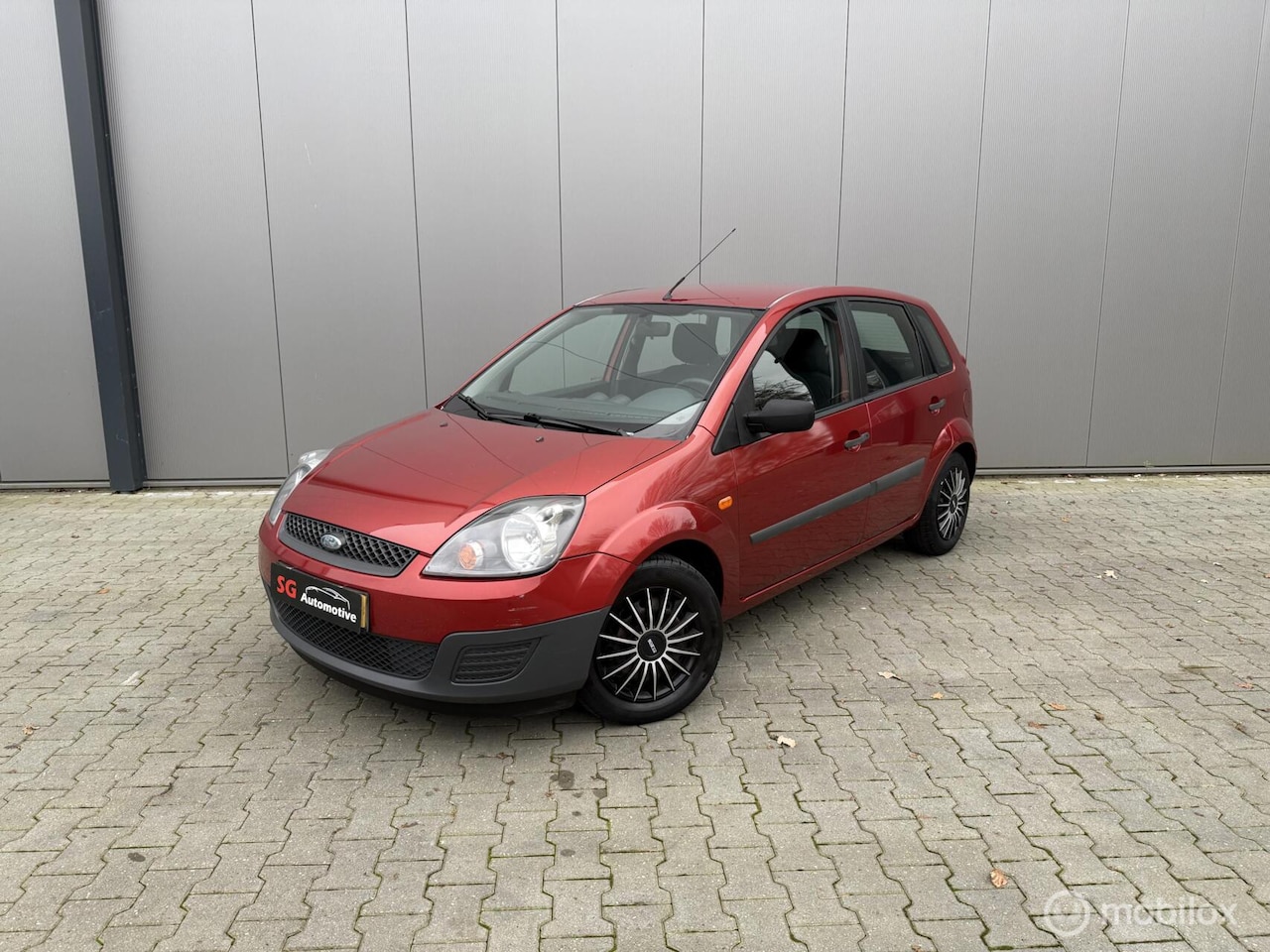 Ford Fiesta - 1.3-8V Cool & Sound nieuwe apk - AutoWereld.nl