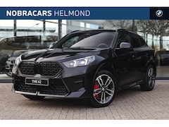 BMW X2 - sDrive20i M Sport Automaat / Panoramadak / Trekhaak / Sportstoelen / Adaptieve LED / M Ada