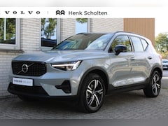 Volvo XC40 - B4 Automaat Plus Dark | Vapour Grey Metallic | All-Season banden | BLIS | Harman Kardon au