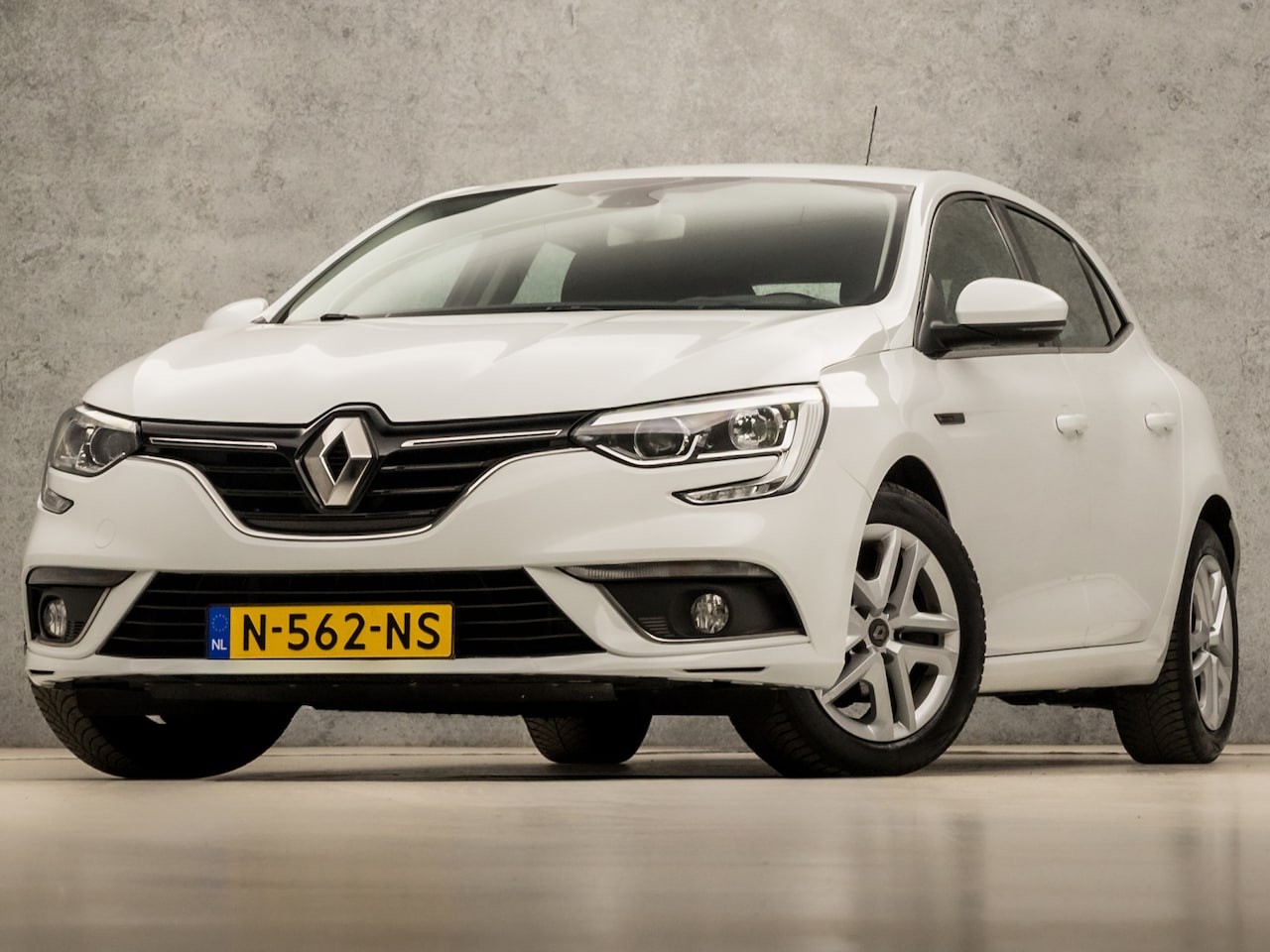 Renault Mégane - 1.2 TCe Zen Sport (VIRTUAL COCKPIT, NAVIGATIE, CLIMATE, PARKEERSENSOREN, SPORTSTOELEN, CRU - AutoWereld.nl