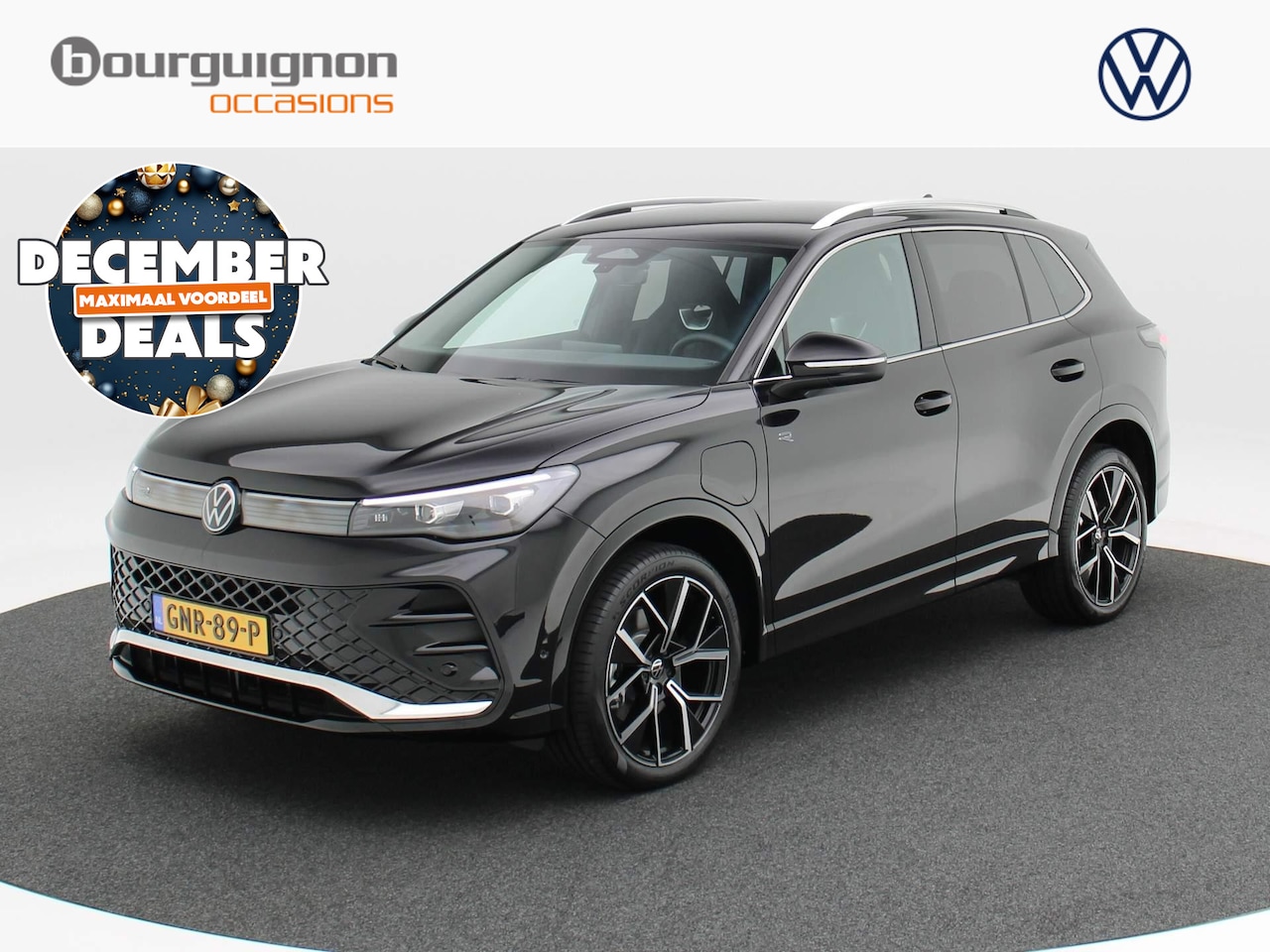 Volkswagen Tiguan - 1.5 eHybrid 272 Pk Automaat R-Line Business | LED | Camera | Climate Control | Carplay | A - AutoWereld.nl