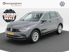 Volkswagen Tiguan - 1.5 TSi 150 Pk Automaat Life Business | Camera | Carplay | Elektrische Achterklep | Privac
