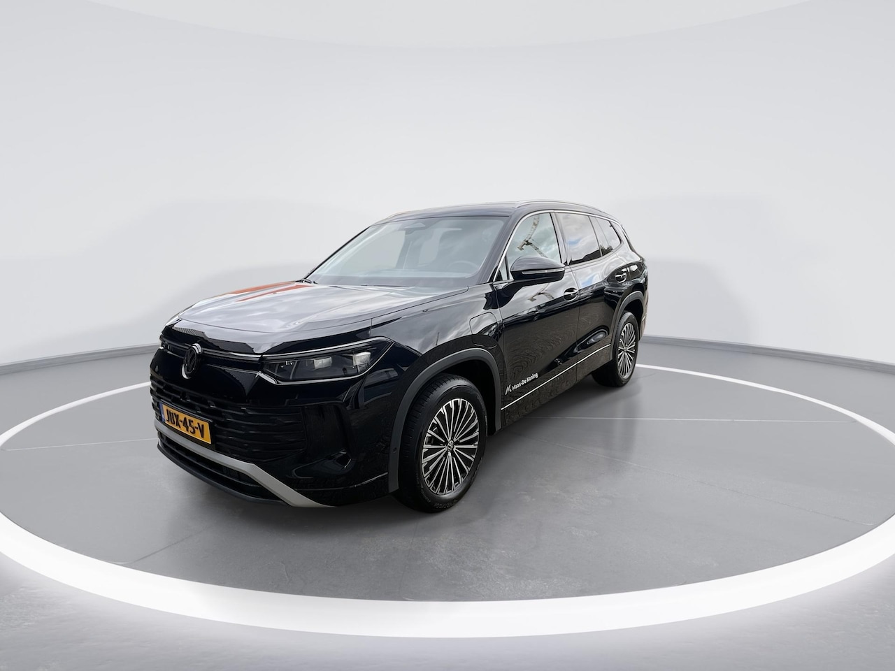 Volkswagen Tayron - Life Edition 1.5 eHybrid 204 pk 6 versn. DSG ·  Trekhaak inklapbaar, met elektrische ontgr - AutoWereld.nl