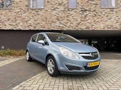 Opel Corsa - 1.0-12V Essentia