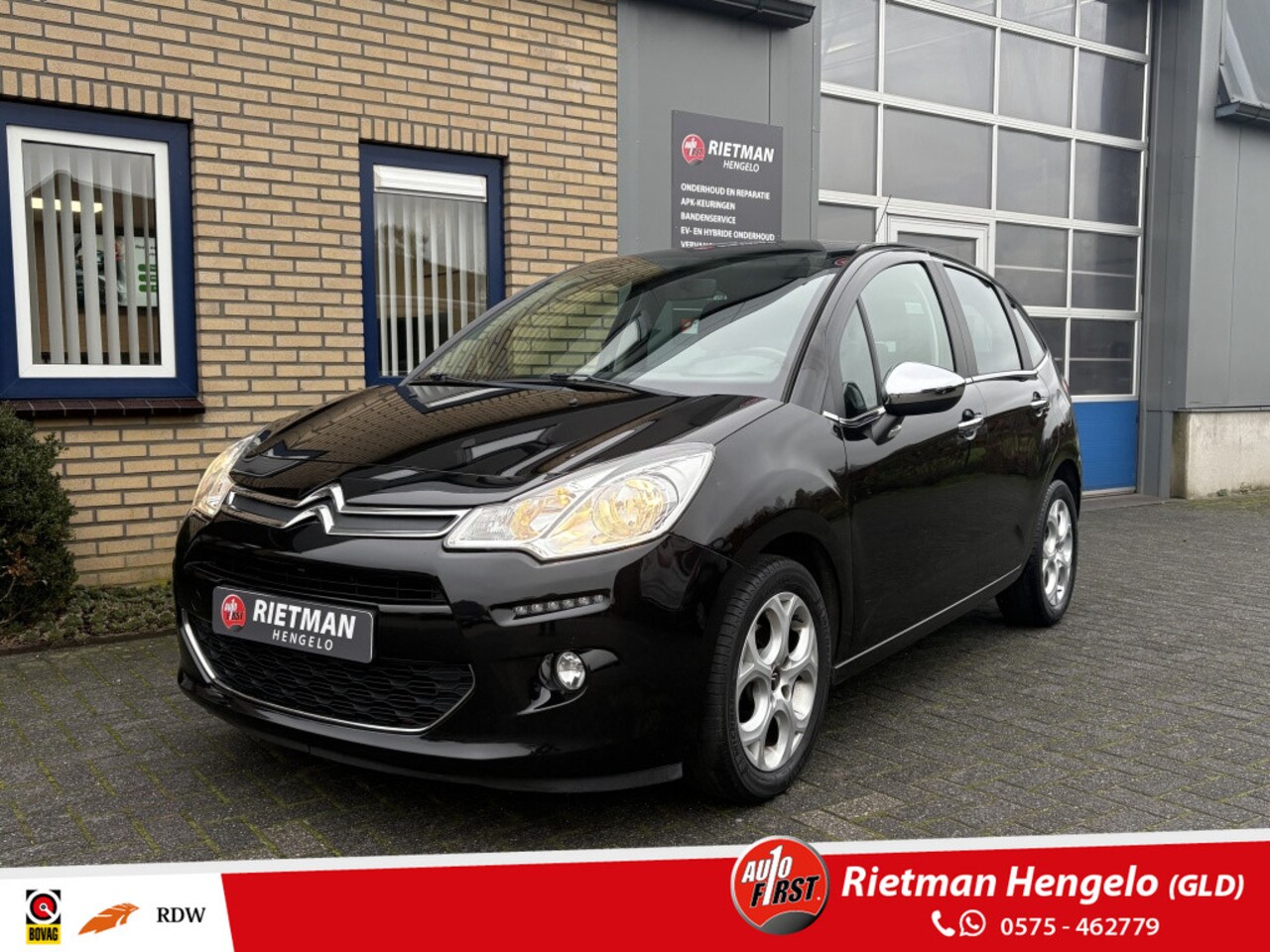 Citroën C3 - 1.2 PureT Business CAMERA-TREKHAAK-STOELVERWARMING-CARPLAY - AutoWereld.nl