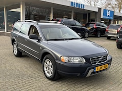 Volvo XC70 - 2.5T AWD Aut6 BTW auto netto €8884, - Bluetooth