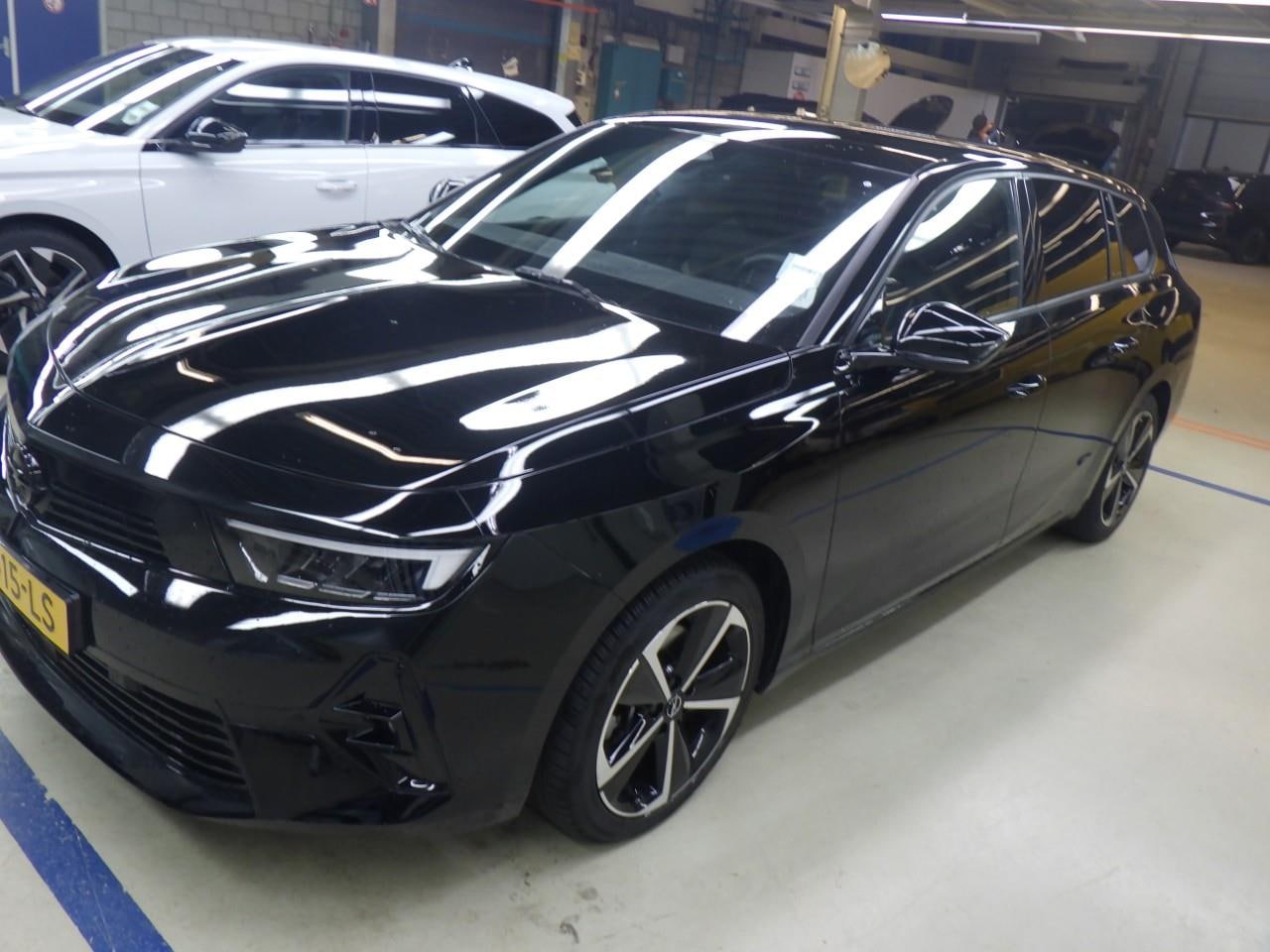 Opel Astra Sports Tourer - 1.2 Turbo GS 130pk | Afn. Trekhaak | Navigatie Pro | AGR-Comfortstoel | Adaptive Cruise | - AutoWereld.nl