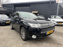 Mitsubishi Outlander - 2.0 PHEV Instyle Elek Sch Dak Navigatie