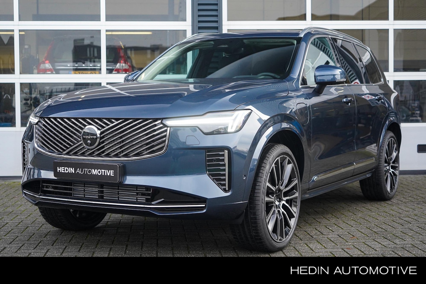 Volvo XC90 - 2.0 T8 Plug-in hybrid AWD Ultra Bright | Actieve Luchtvering | Trekhaak | Getint Glas | Gl - AutoWereld.nl