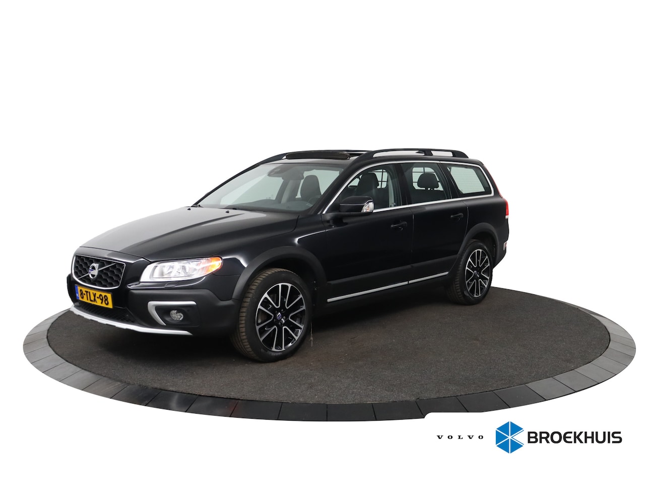Volvo XC70 - 2.0 T5 FWD Nordic+ | Panoramadak | Trekhaak | Stoelverwarming | Cruise Control | - AutoWereld.nl