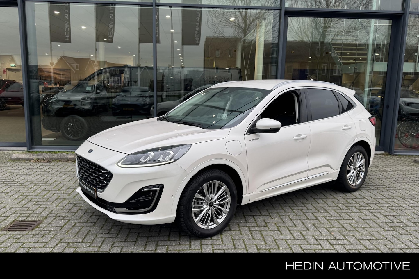 Ford Kuga - 2.5 PHEV Vignale | Driver Assistent Pack | Winter Pack | Trekhaak | All Seasons | - AutoWereld.nl