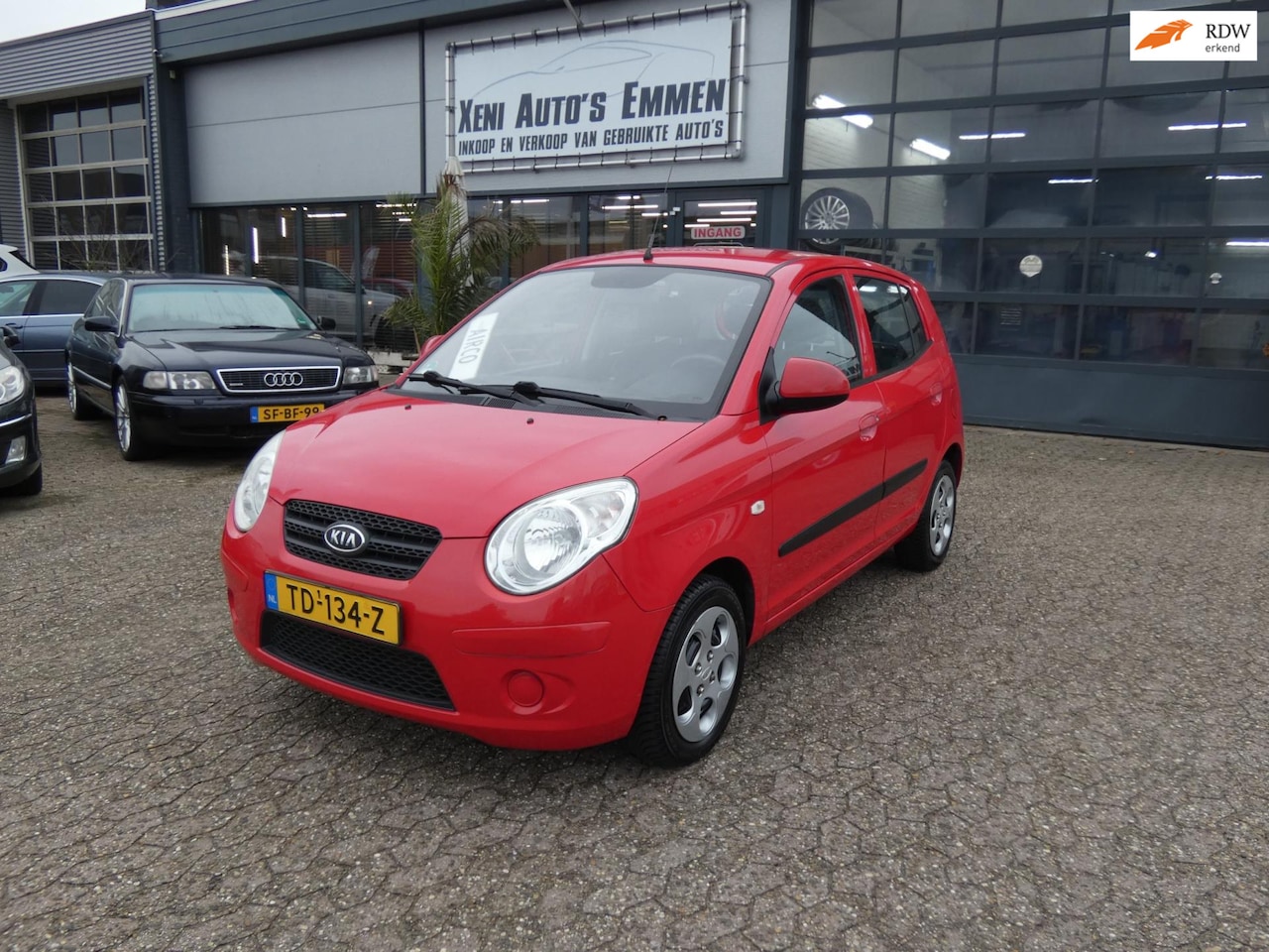 Kia Picanto - 1.1 Fifteen|5 Deurs|Airco|Nw.Apk|Nieuwe Banden Allseason!! - AutoWereld.nl