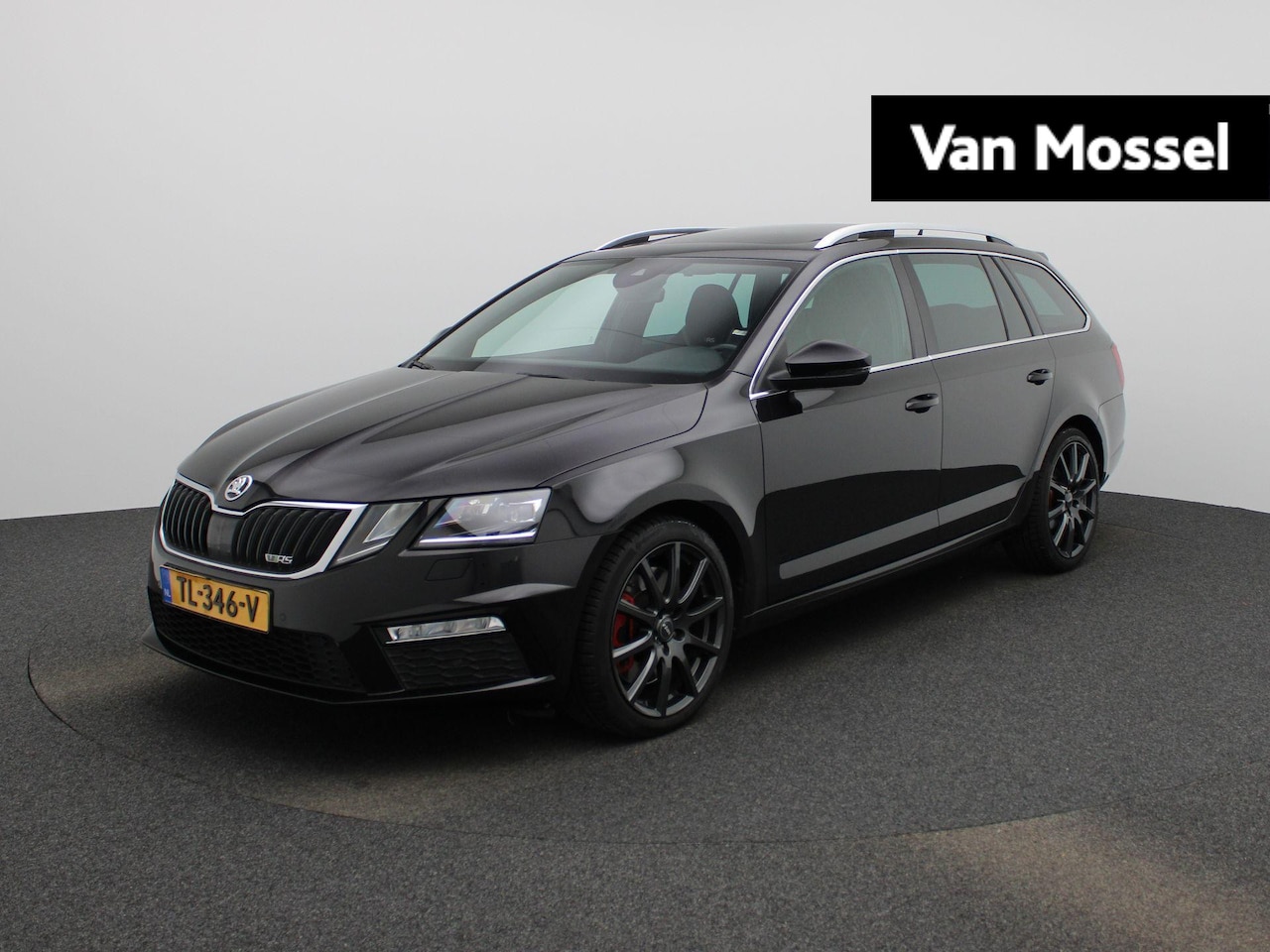 Skoda Octavia Combi - 2.0 TSI RS 245 PK | Automaat | Parkeersensoren | Trekhaak | Panoramadak | Adaptieve Cruise - AutoWereld.nl