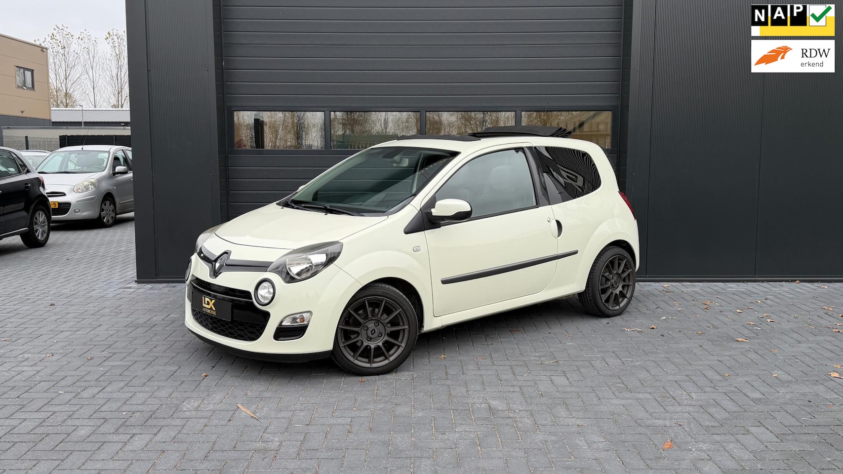 Renault Twingo - 1.2 16V Dynamique Open dak|Cruise|Airco|LM velgen - AutoWereld.nl