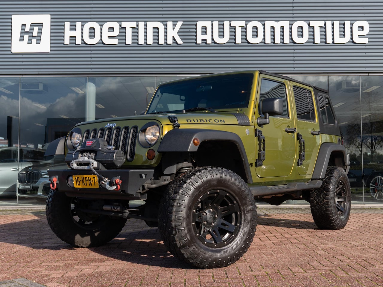 Jeep Wrangler Unlimited - 3.8 Sport | Trekhaak | Cruise | Lier - AutoWereld.nl