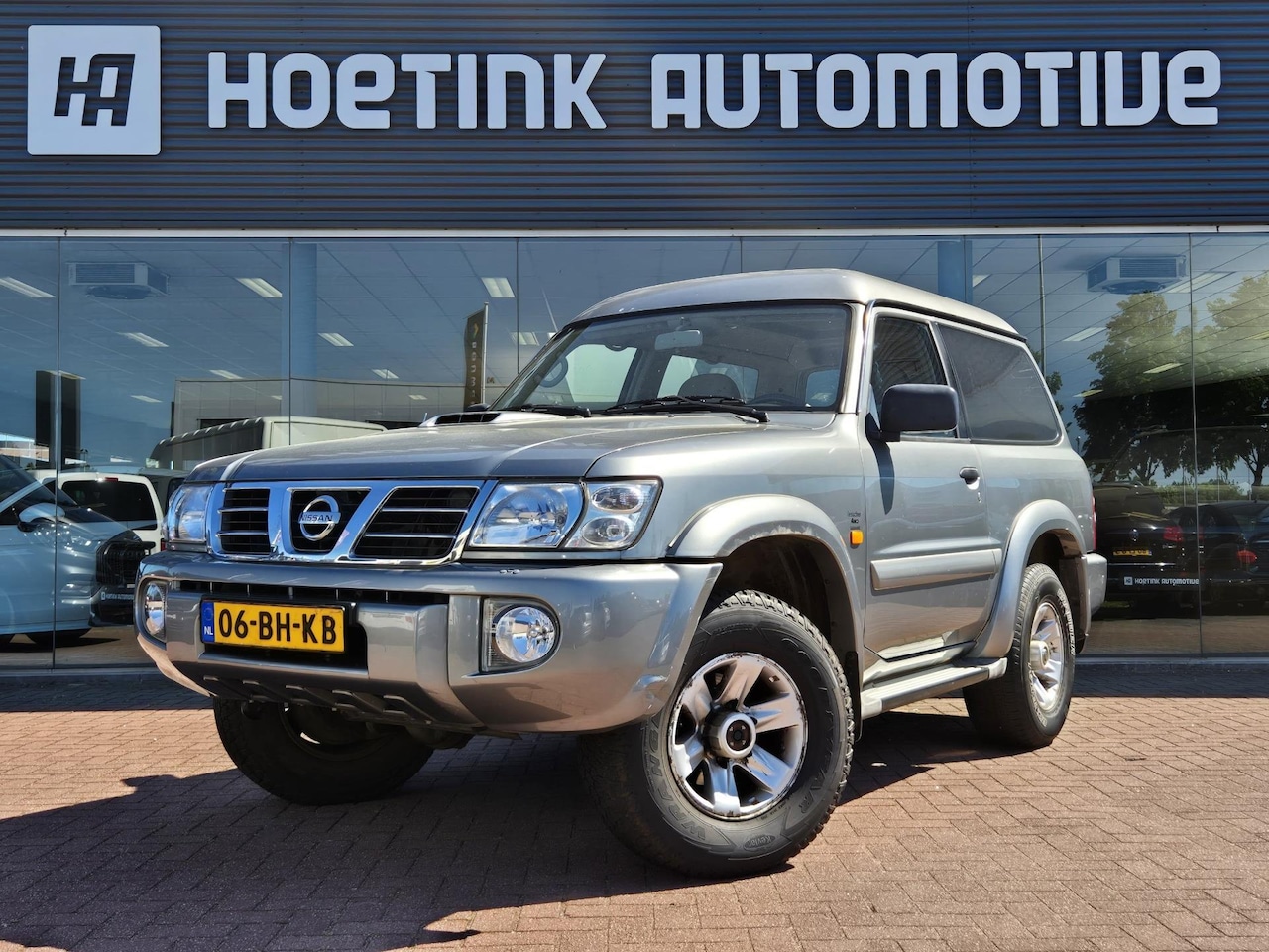 Nissan Patrol GR - 3.0 Di Comfort Base | Grijs Kenteken | Clima - AutoWereld.nl
