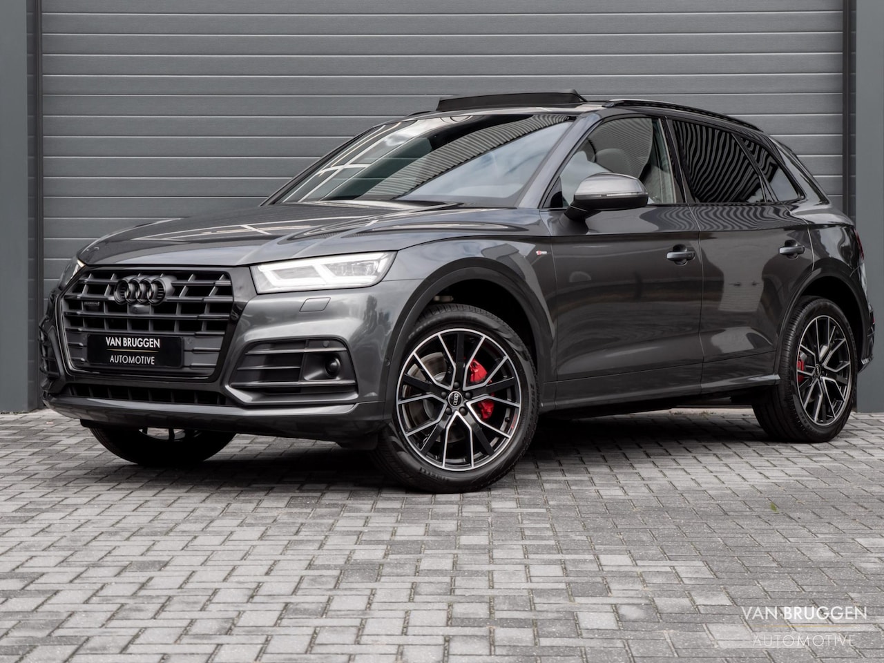 Audi Q5 - 2.0 TFSI quattro S-Line Pano B&O Trekhaak 360'Camera ACC - AutoWereld.nl