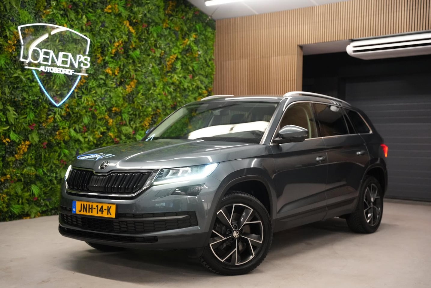 Skoda Kodiaq - 2.0 TSI 4x4 Style / Trekhaak / Memory / Adpv cruise - AutoWereld.nl