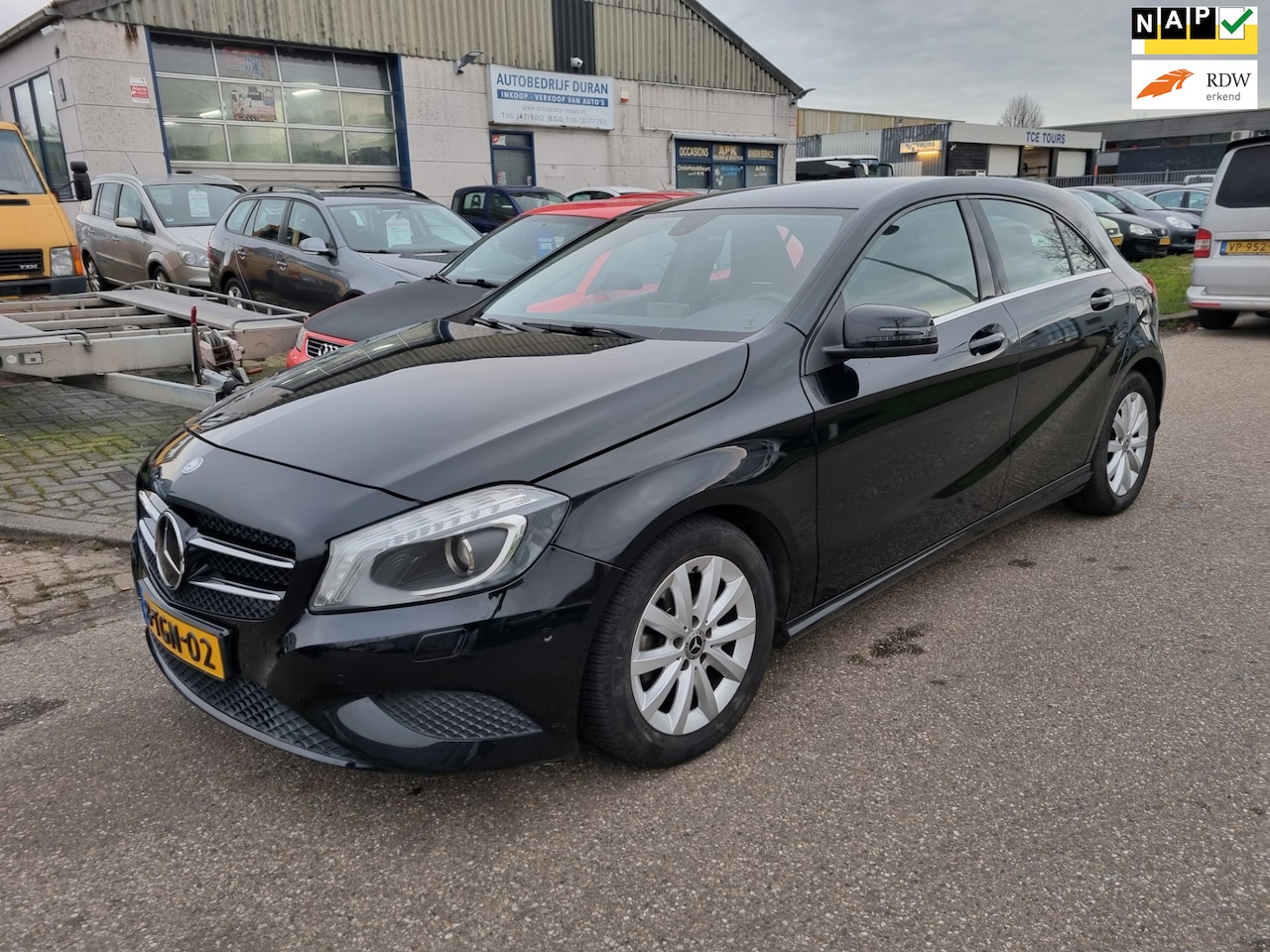 Mercedes-Benz A-klasse - 180 4U3 NAV.+ Clima Bj:2014 NAP! - AutoWereld.nl