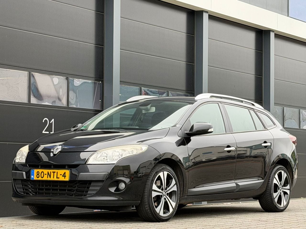 Renault Mégane - 1.5 dCi Navi Clima - AutoWereld.nl